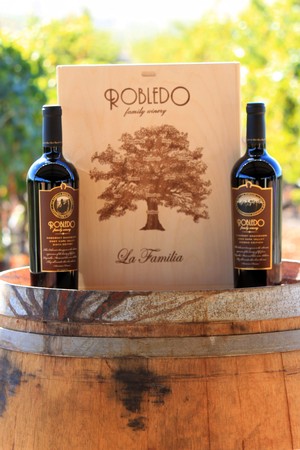 Robledo Collector’s Edition Wooden Box - 3 Bottles